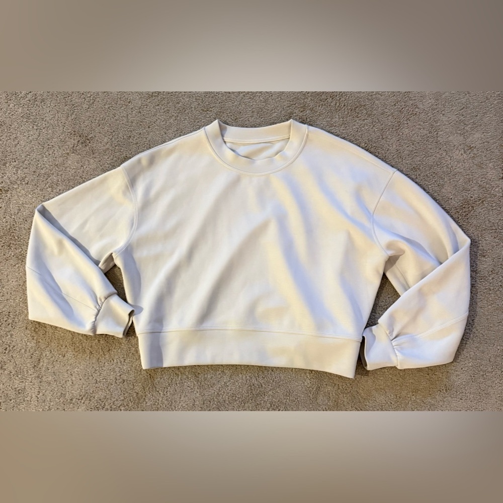 2021 Lululemon Softstreme Perfectly Oversized Cropped Crew White Opal Size 4 - Picture 5 of 6